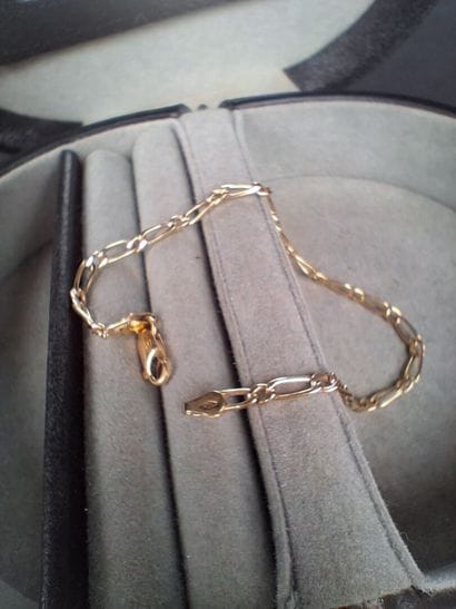 Bracelet à mailles cheval en or jaune (750/1000e)...