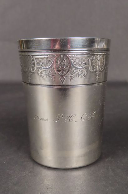 Timbale en argent, poinçon Minerve, à décor...