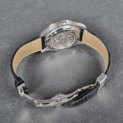 PEQUIGNET. Montre bracelet d'homme, boitier...