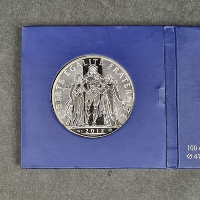 Pièce 100€ en argent 2002 avec étui Monnaie...
