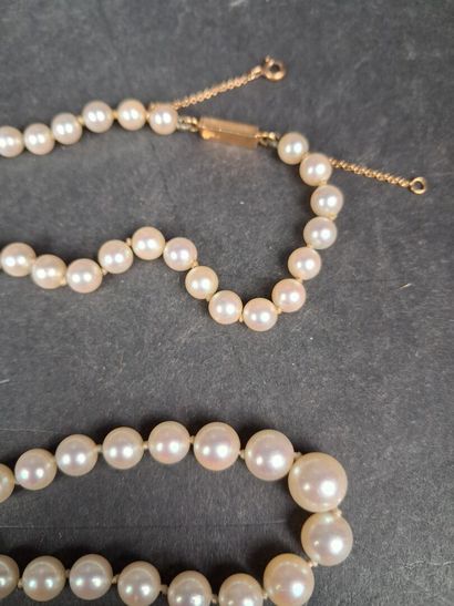 Collier de perles de cultures, fermoir en...