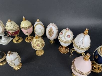 Lot de 22 œufs de canard et poule décoratifs,...
