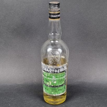 1 bouteille de CHARTREUSE (entamée, ea)