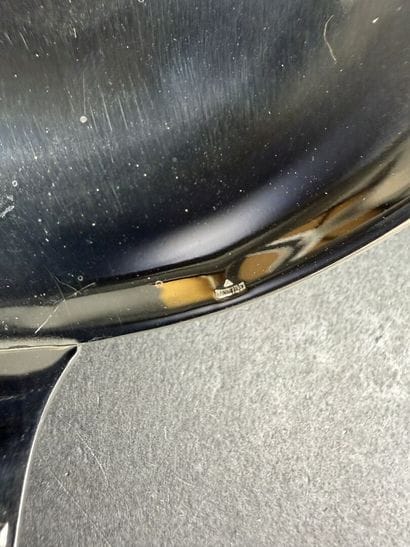 Partie de ménagère en inox modèle ruban comprenant...