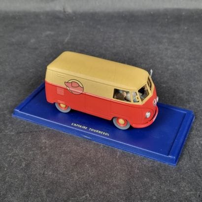 [TINTIN - HERGE]. En voiture Tintin - Éditions...
