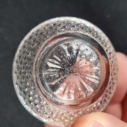 BACCARAT. Paire de salerons circulaires en...
