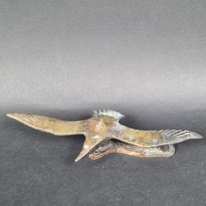 Lot de 3 sujets en bronze patiné : grenouille,...