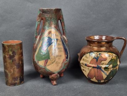 DESMANT ou BRENNER. Lot comprenant 3 vases...