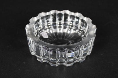 CHRISTOFLE. Vide-poche en cristal translucide...