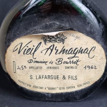 Lot de 3 b. d'ARMAGNAC : 1 b. J. de Malliac...
