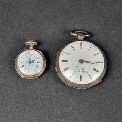 Lot comprenant : 1 montre de gousset en argent,...