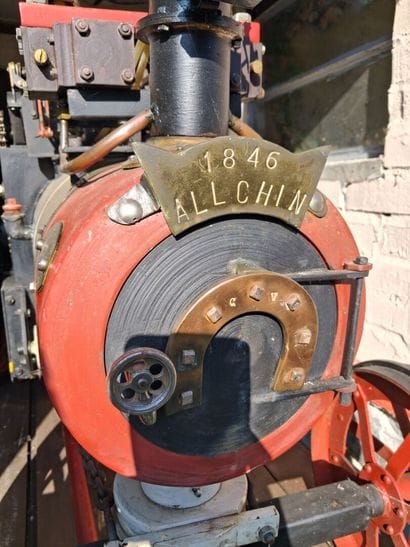 Modèle réduit d'un tracteur ALLCHIN, modèle...