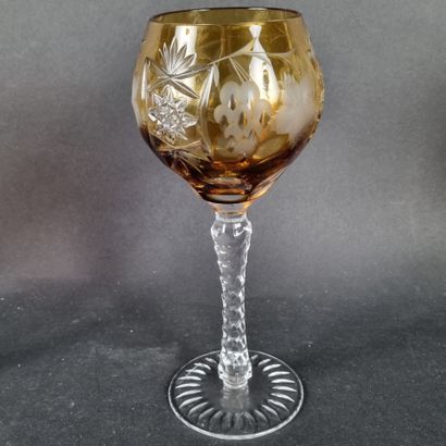 Cristal de Lorraine. Suite de 6 verres en...