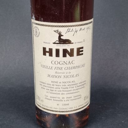 1 b. COGNAC Hine Vieille fine Champagne réservée...