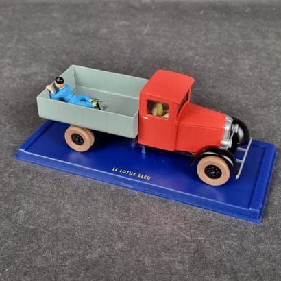 [TINTIN - HERGE]. En voiture Tintin - Éditions...