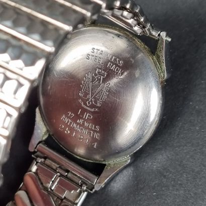 LIP. Montre bracelet, boîtier acier, cadran...