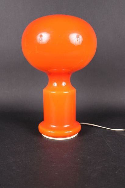 Lampe vintage en verre orange. Années 1970...