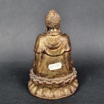 CHINE. Sujet en résine représentant un bouddha...