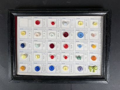 Manette : lot de pièces encadrées diverses...
