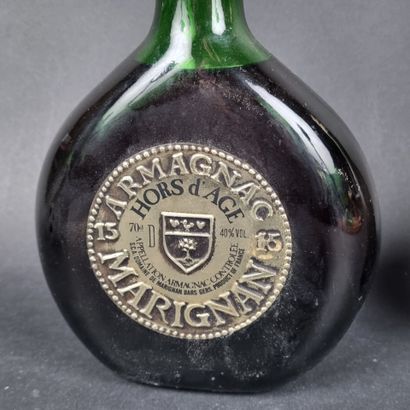 Lot de 2 b. d'ARMAGNAC : 1 b. Marquis de...