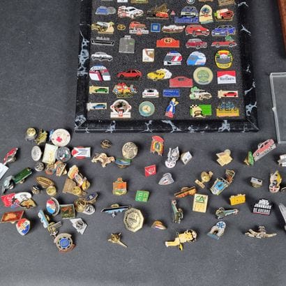 Fort lot de pin's