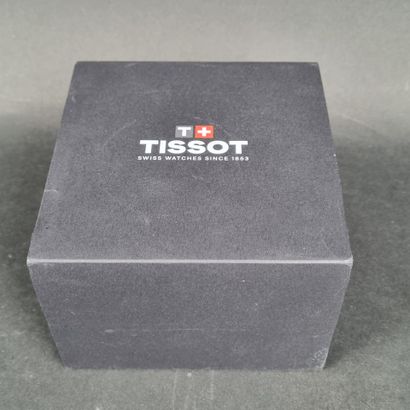 TISSOT PR 100. Montre bracelet chronographe,...