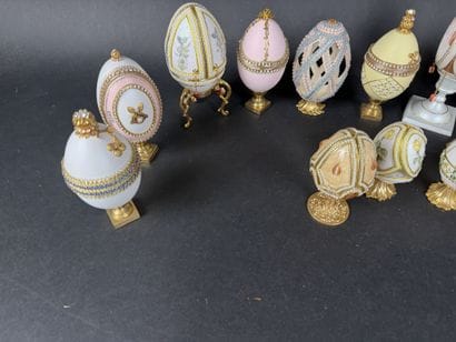 Lot de 22 œufs de canard et poule décoratifs,...