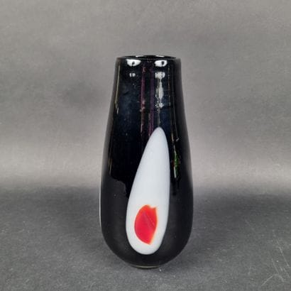 Vase en verre de Murano noir, blanc et orange...