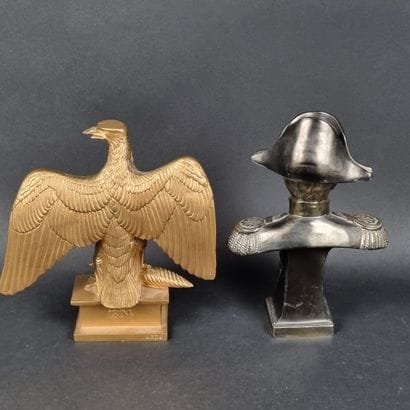 Lot comprenant : 1 buste de Napoléon Ier...