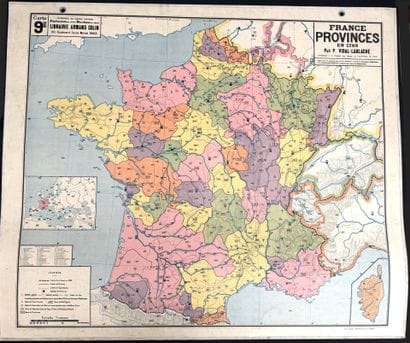 Lot de 5 cartes scolaires en couleurs : régions...