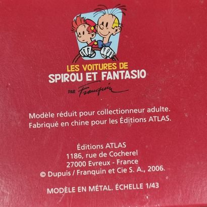 SPIROU. Lot de 2 voitures miniatures avec...