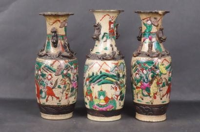 Lot de 3 vases en porcelaine de Nankin (H...