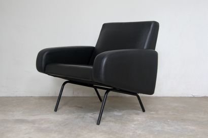 Pierre PAULIN (1927-2009). Armchair CM 169,...