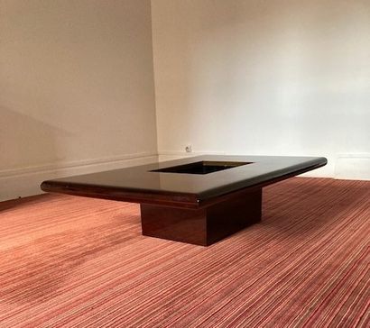 
In the style of Willy RIZZO, coffee table...