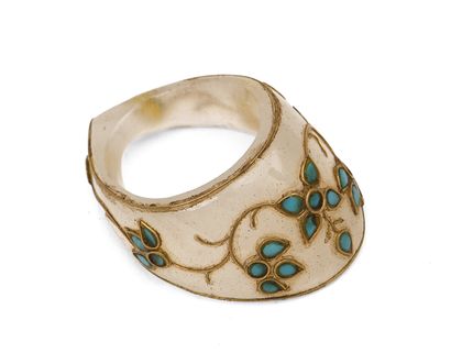 Bague d'archer de style Moghol en jade néphrite...