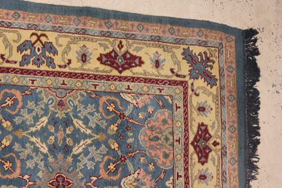 AGRA. India, late 19th - early 20th century
Carpet...
