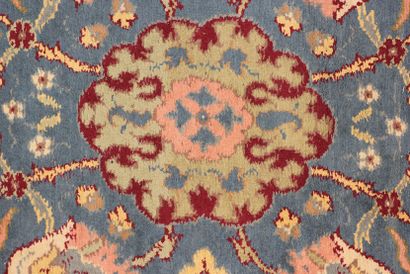 AGRA. India, late 19th - early 20th century
Carpet...