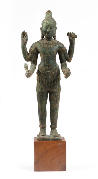 Brahmā debout.
Bronze.
Ancien travail d’Asie,...