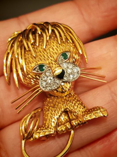 VAN CLEEF ARPELS. Vers 1970. Modèle Lion...