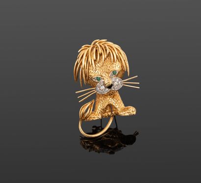 VAN CLEEF ARPELS. Vers 1970. Modèle Lion...
