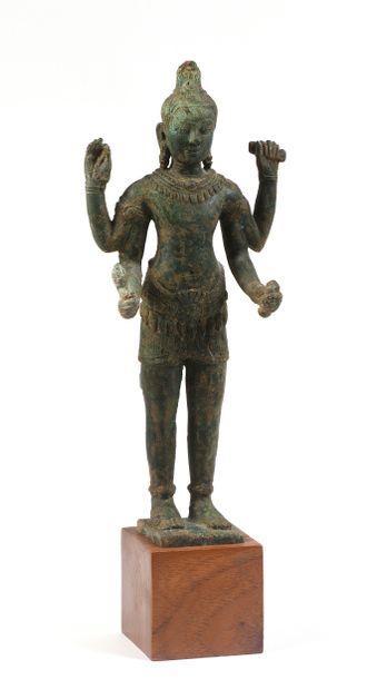 Brahmā debout.
Bronze.
Ancien travail d’Asie,...
