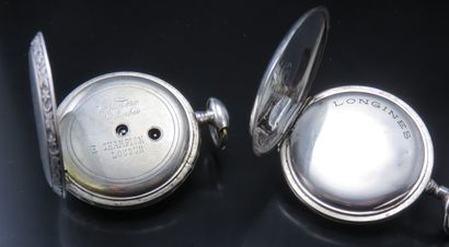 Lot de deux montres de gousset en argent...