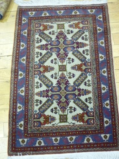 CHIRVAN vers 1970 Azerbaidjan, 

décor rappelant...