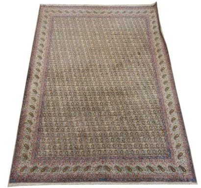 KIRMAN, Iran vers 1930-1940.

Tapis en laine...