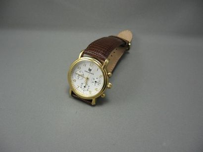 Lip
Montre Bracelet d'Homme 
en métal doré,...