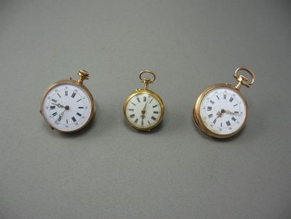 Ensemble de 3 Montres de Col
en or, dont...