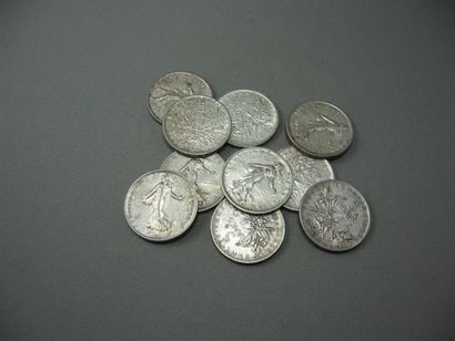 Lot de 10 pièces de 5 Frs argent de 1960
Poids...