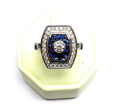 Bague or blanc style année 50 centrée en...