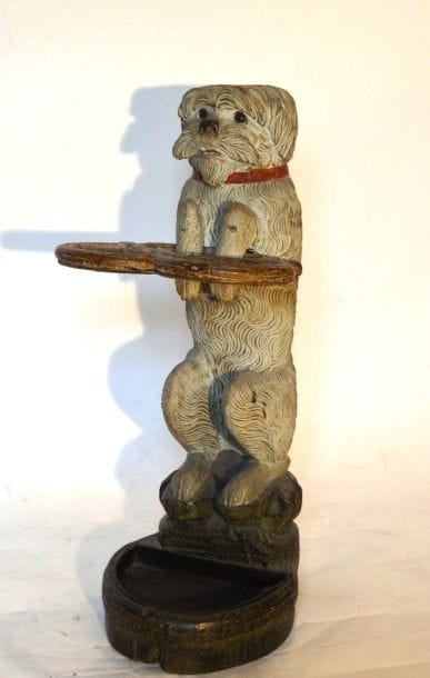 PORTE-PARAPLUIE en bois sculpté et peint...