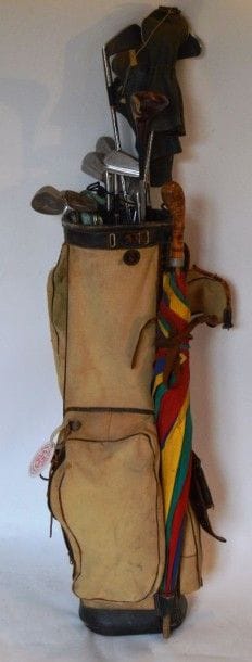 SAC de golf et ses clubs.